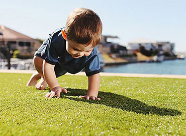 Construction essentials and steps of leisure artificial turf